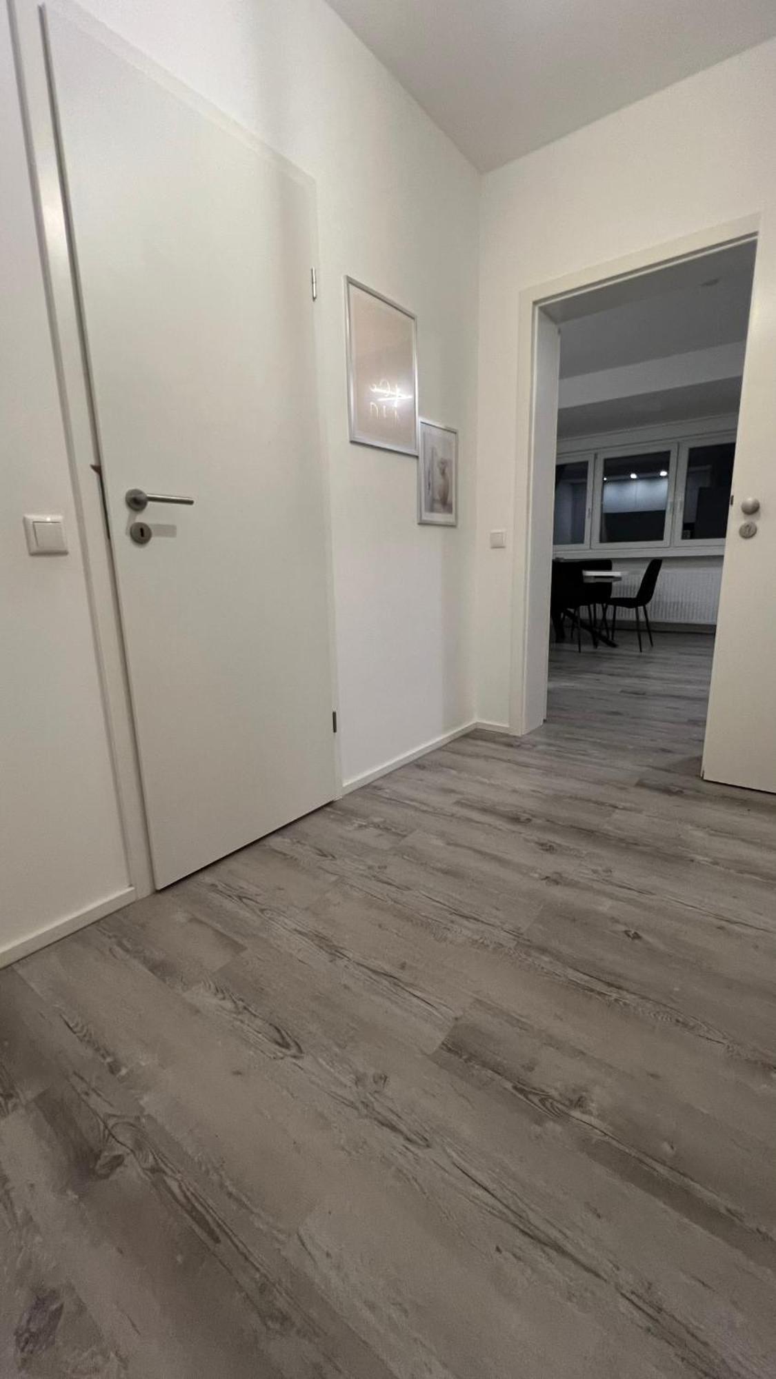 Brühl Reviv - Traumhaftes 3 Zimmer Apartment מראה חיצוני תמונה